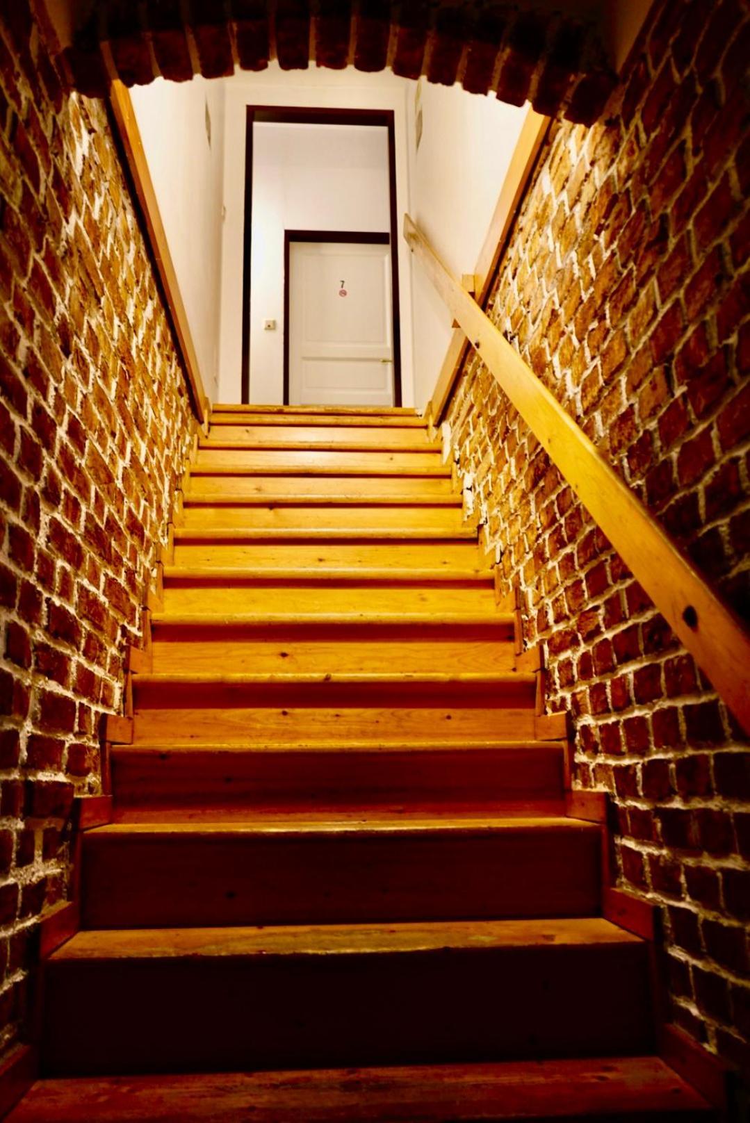 U6 Schoepfwerk Hostel 11 فيينا المظهر الخارجي الصورة
